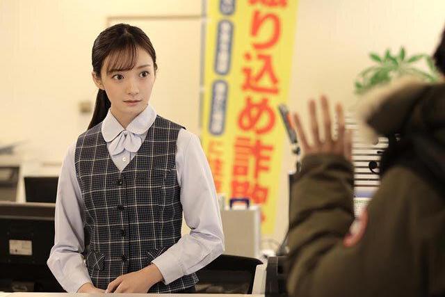 10年ぶりに再会した昔の男と廃校になった母校を訪れる！変わってしまった今と輝いていた過去を思い出しながら濃厚に求め合う♡