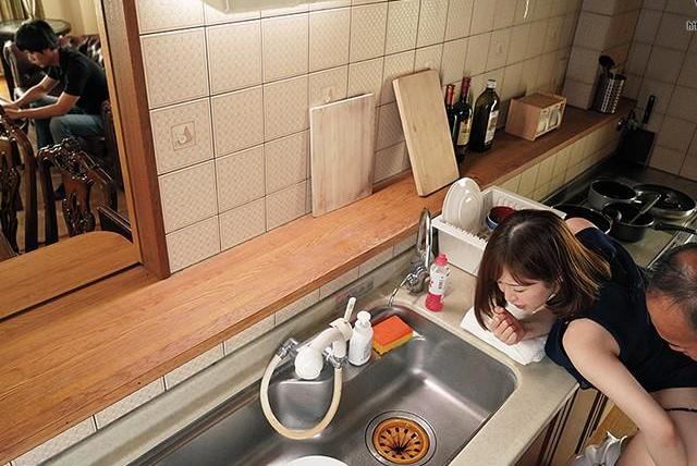 孫の顔を早く見たい義父の強い希望に♡子作りに悩む妻が夫の知らないところで義父の欲求に応えていく！