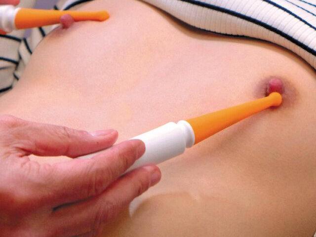 母の彼氏が娘の敏感乳首をねちっこく責める♡摘まみ舐め転がされ絶頂を繰り返し、逃げ場のないハラスメントで早漏体質に堕ちていく♡