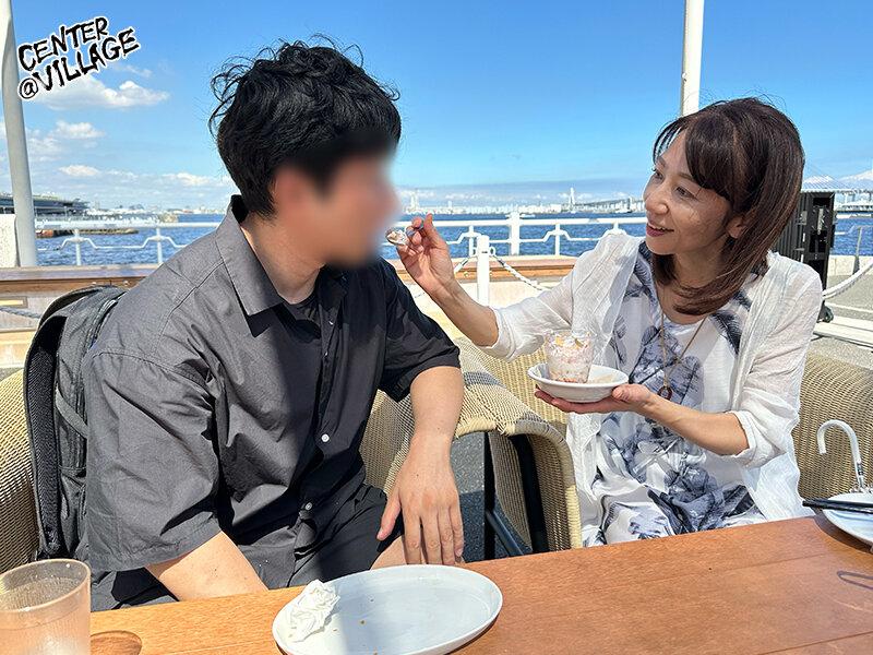 横浜デートで美人妻の素顔をたっぷり味わう♡食事や散歩の後にホテルで台本なしハメまくり快楽に溺れるリアルドキュメント！