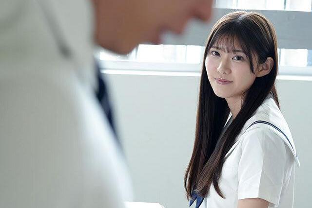 新婚の教師が赴任先のクラス委員長である彼女に誘惑され♡放課後にホテルで密会し清楚な見た目とは裏腹ないやらしい腰使いで精子枯れ果てるまで痴女られる背徳！