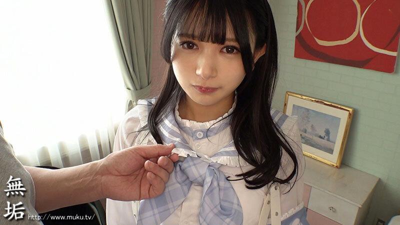 清楚地下アイドルが過激裏撮影会でファン誘惑♡無制限生ハメ奉仕でオタク達を虜にし精子を搾り取る大乱交…！
