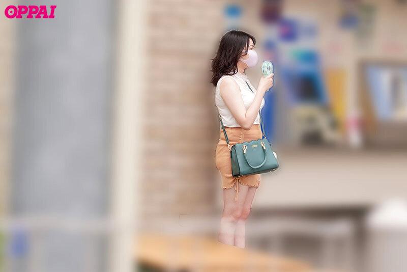 街で見かけた爆乳女を昏睡薬で眠らせ拉致して輪●！だるん長乳を揉み犯し事後放置から家特定して盗撮侵入夜這い♡媚薬で白目絶頂乱交