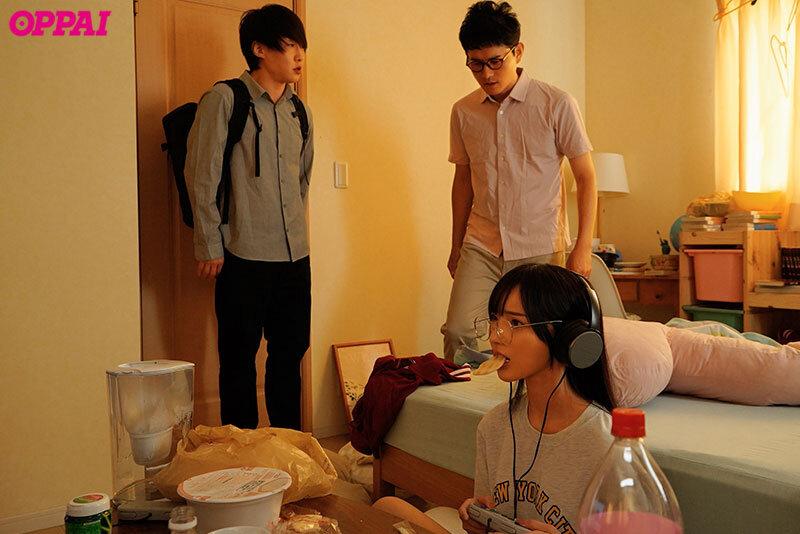引きこもりニート娘が家庭教師の男にゲーム攻略を教わって好意を抱き…強引にカラダの関係を迫る背徳の日々♡