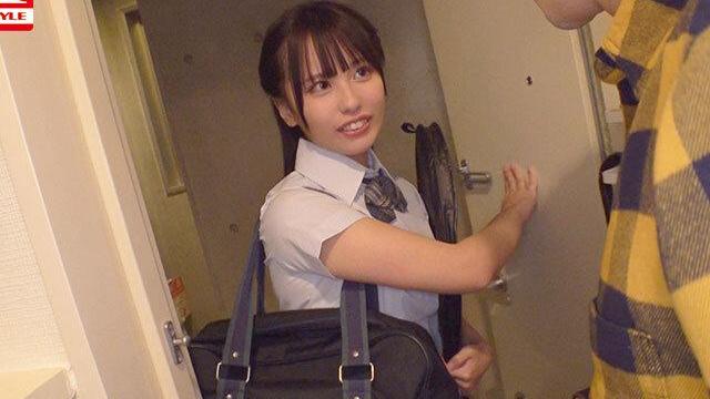 教え子の無邪気なパンチラに大人の身体が熱く反応してしまう！葛藤の中で感じてしまう下半身の疼きと禁断の快楽に堕ちる余韻♡