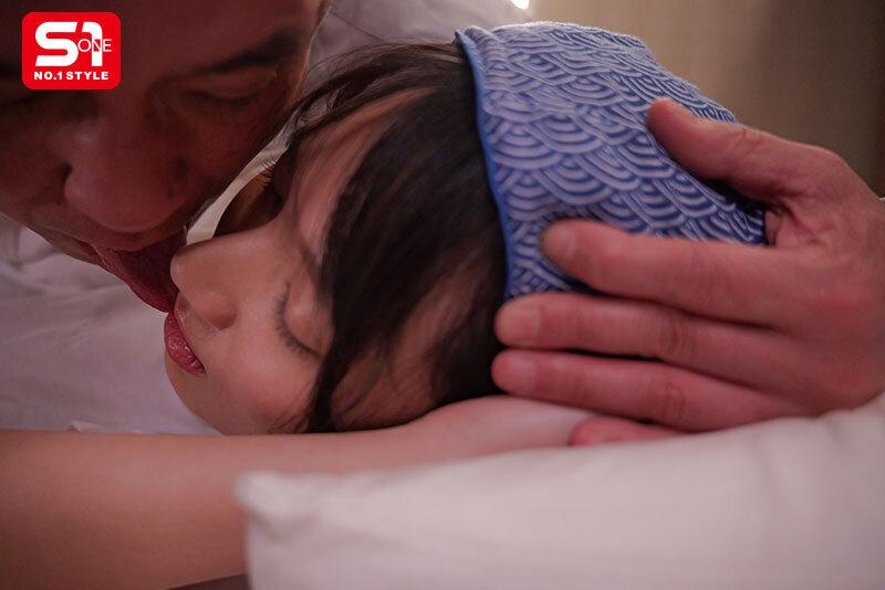 純粋アルバイト女子に睡眠薬を仕込みホテルへ…恐怖の顔が大好きで嫌がるほど興奮する店長の歪んだ欲情♡