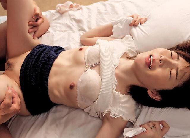 義父の求めに根負けした人妻が1分挿入で快楽に負け♡デカチンねっとりピストンに腰振り続ける色欲の渦！